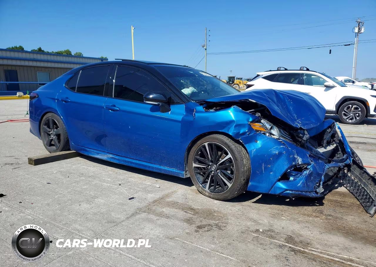 2019 Toyota Camry Xse VIN:4T1B61HKXKU226685 - 4