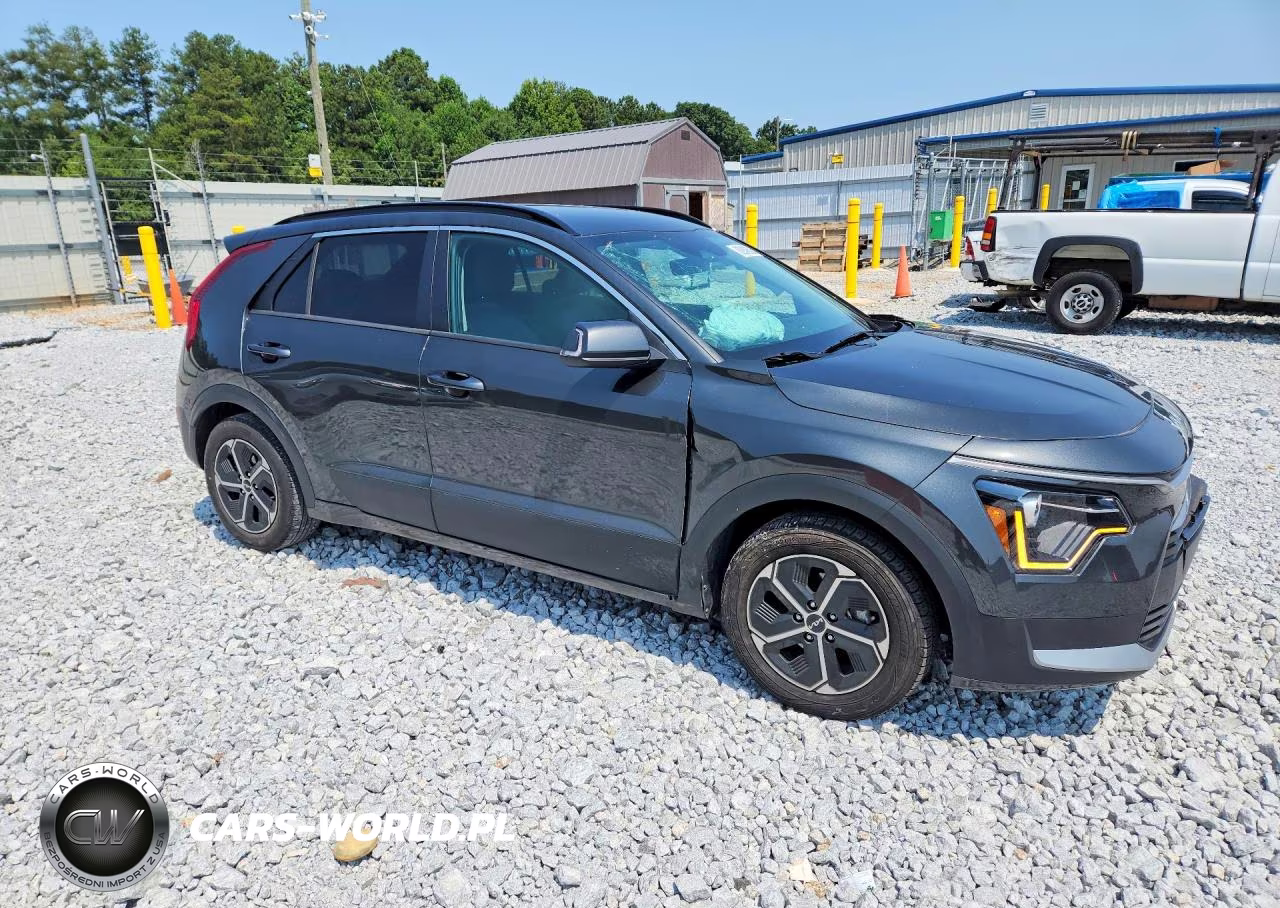 2023 Kia Niro Ex VIN:KNDCR3LE4P5035861 - 4