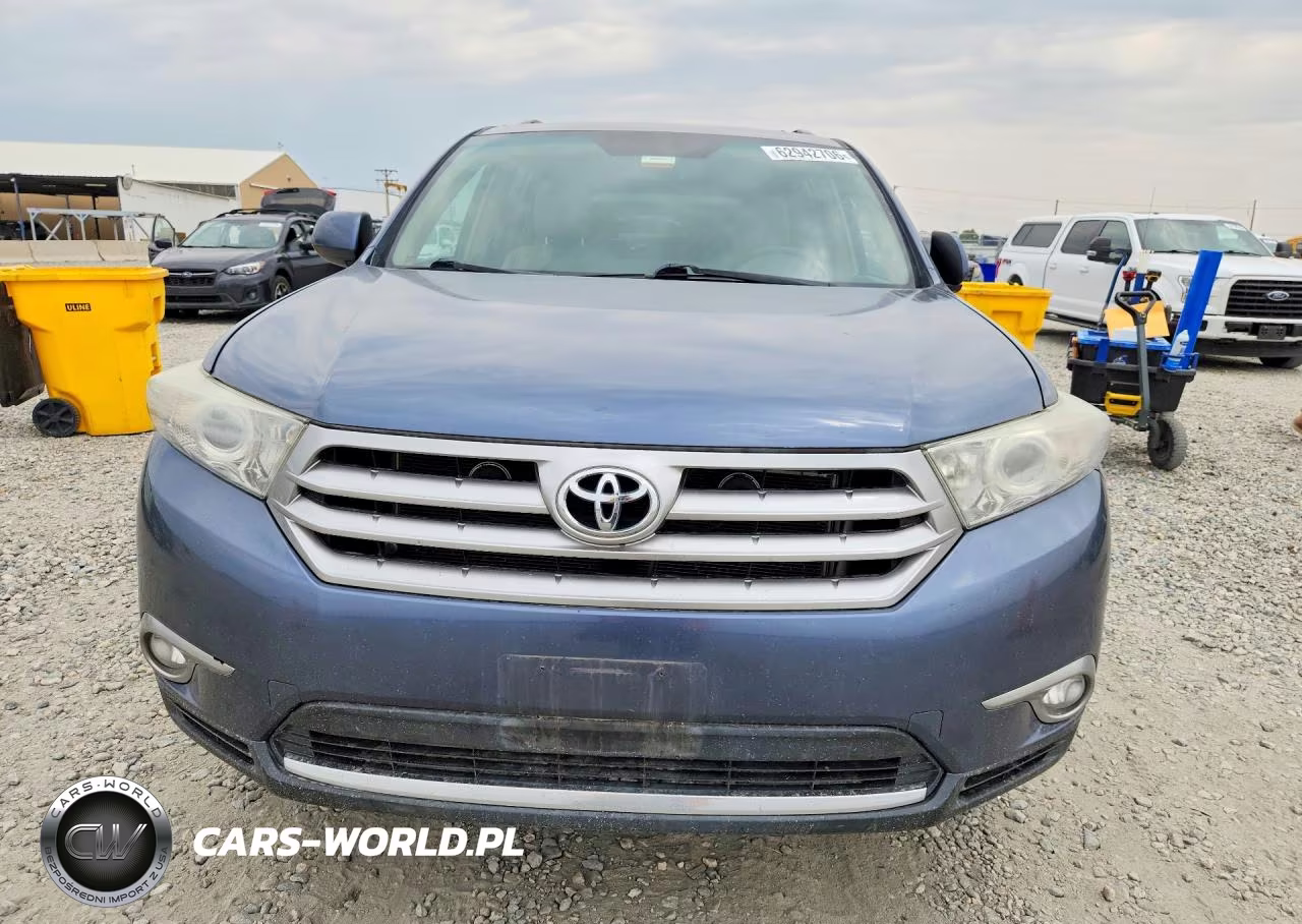 2013 Toyota Highlander Se VIN:5TDBK3EH8DS186859 - 5