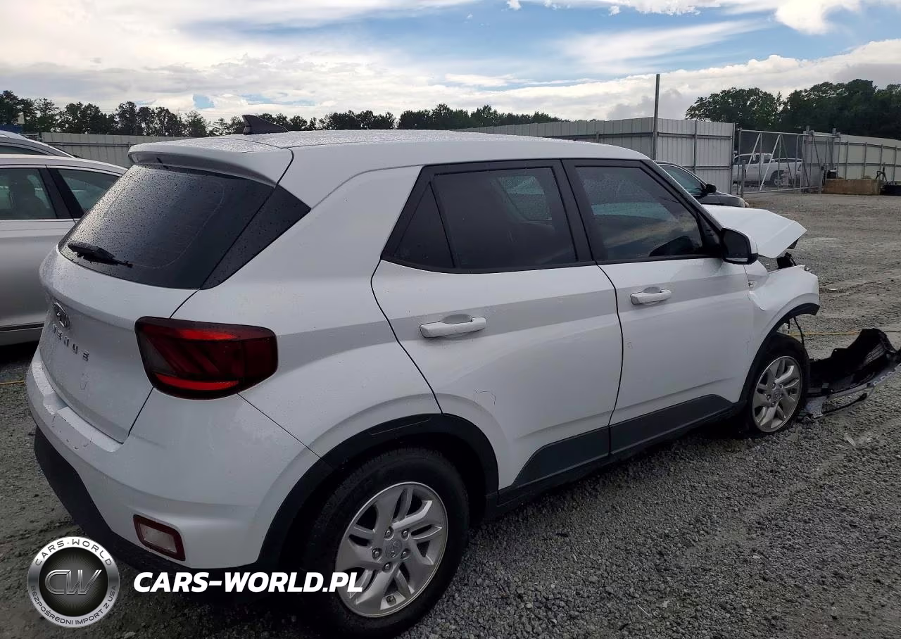 2022 Hyundai Venue Se VIN:KMHRB8A35NU160251 - 3