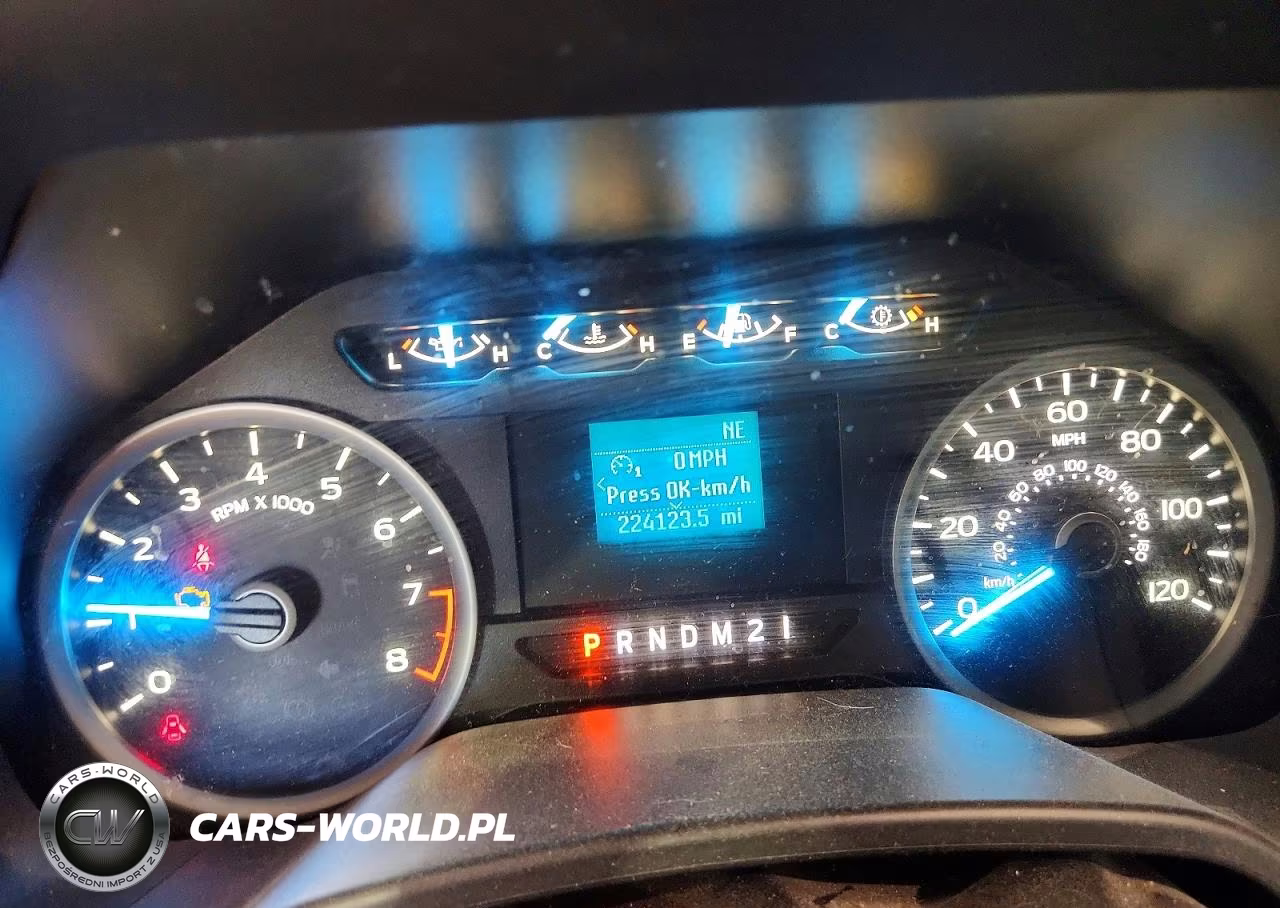 2018 Ford F150 Super Cab VIN:1FTEX1CB2JFE11015 - 9