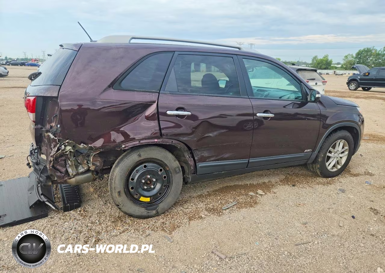 2015 Kia Sorento Lx VIN:5XYKTCA6XFG594037 - 3
