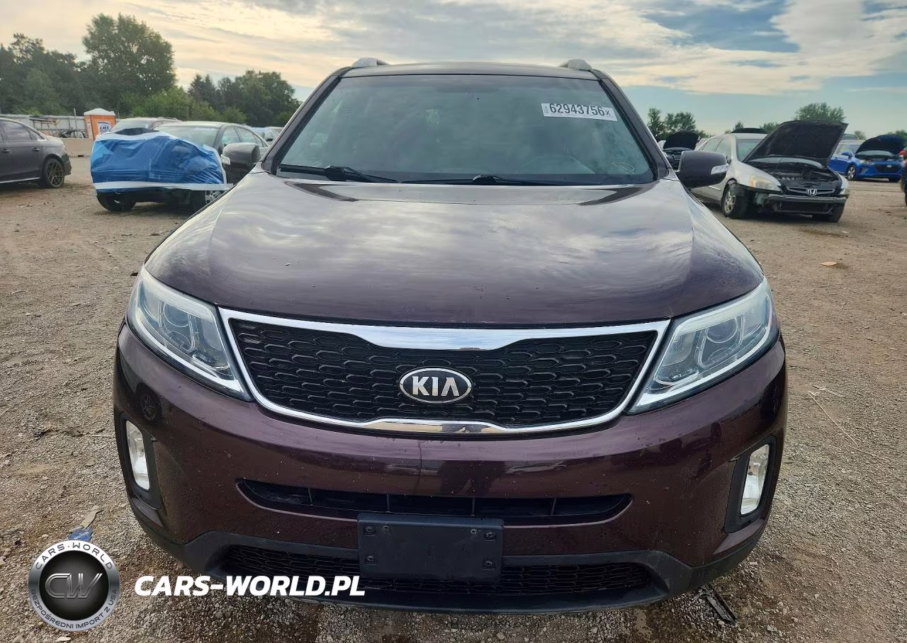 2015 Kia Sorento Lx VIN:5XYKTCA6XFG594037 - 5