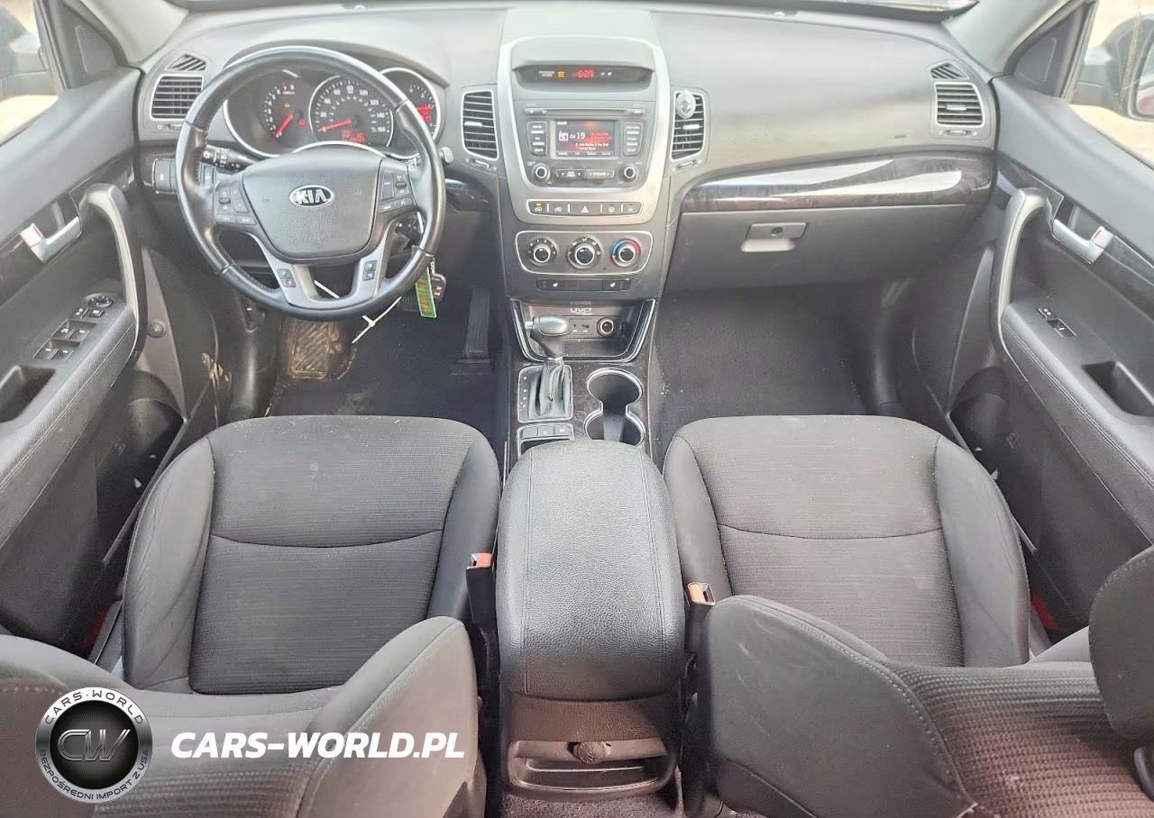 2015 Kia Sorento Lx VIN:5XYKTCA6XFG594037 - 8
