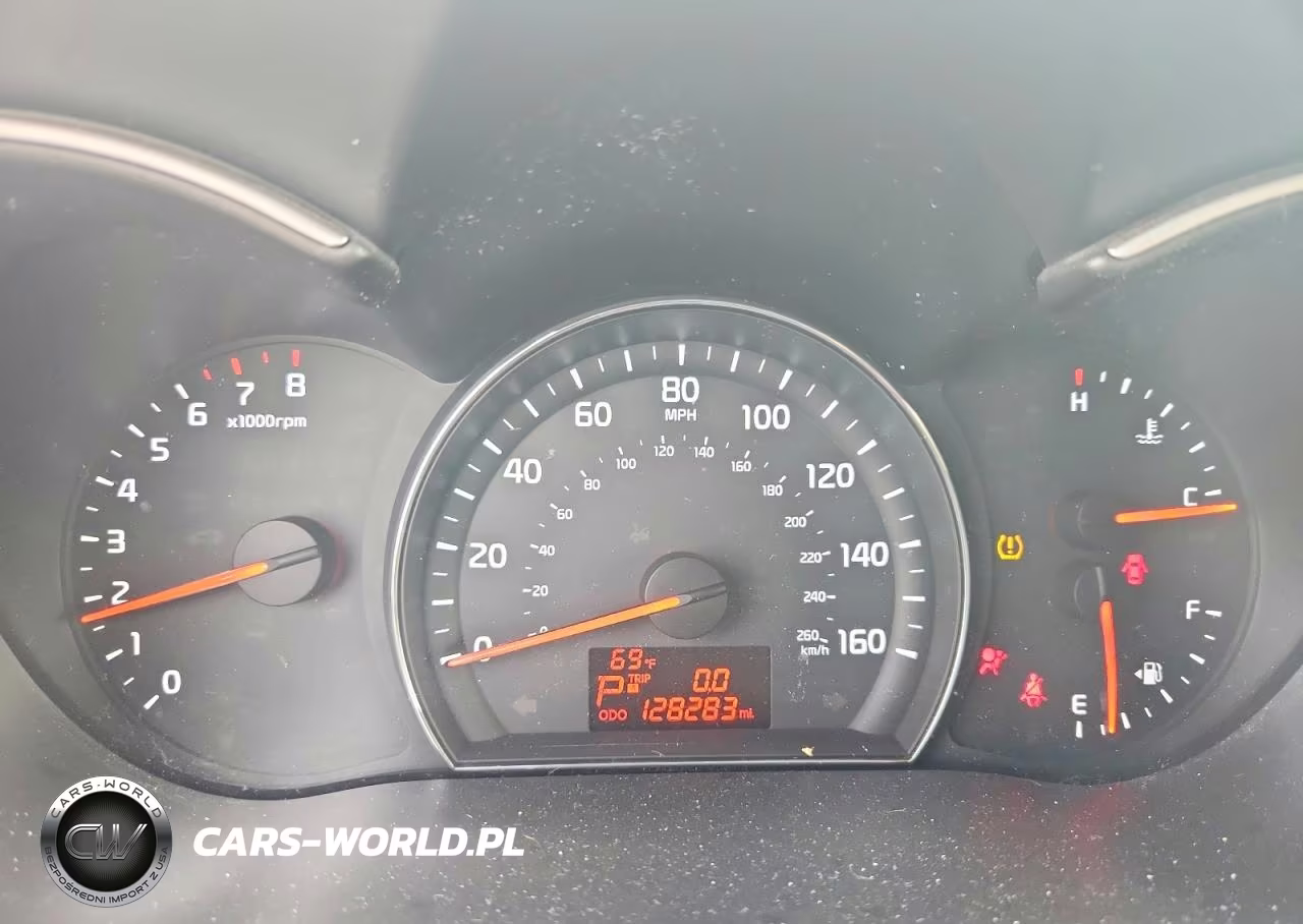 2015 Kia Sorento Lx VIN:5XYKTCA6XFG594037 - 9