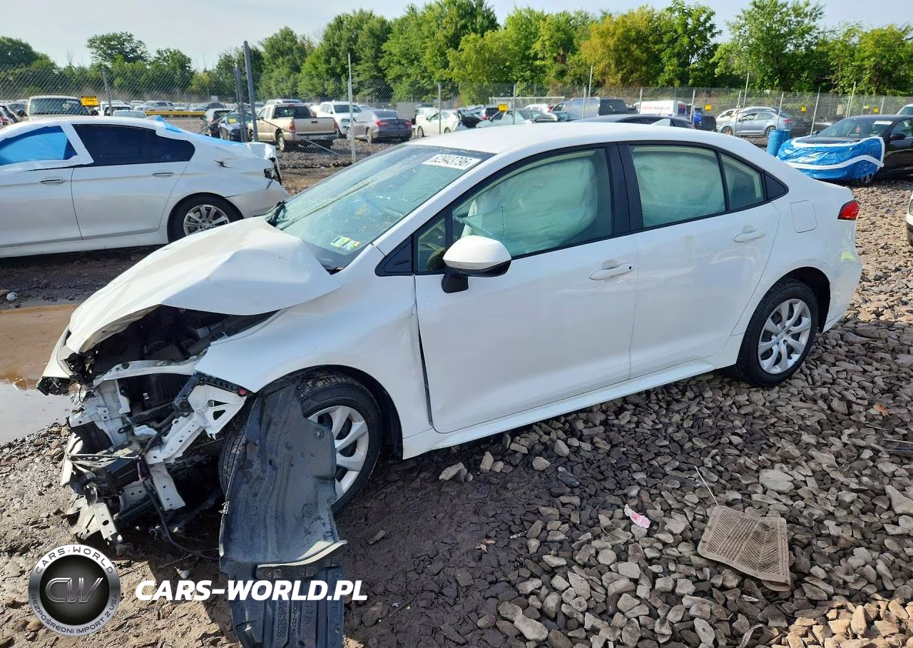 2023 Toyota Corolla Le – zdjęcie 1 z 12