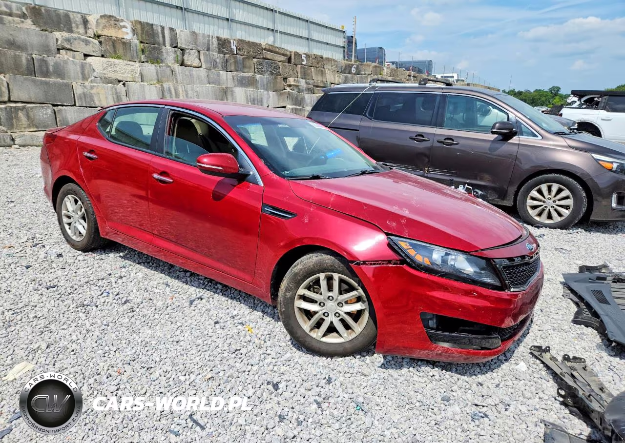 2012 Kia Optima Lx VIN:5XXGM4A70CG033301 - 4