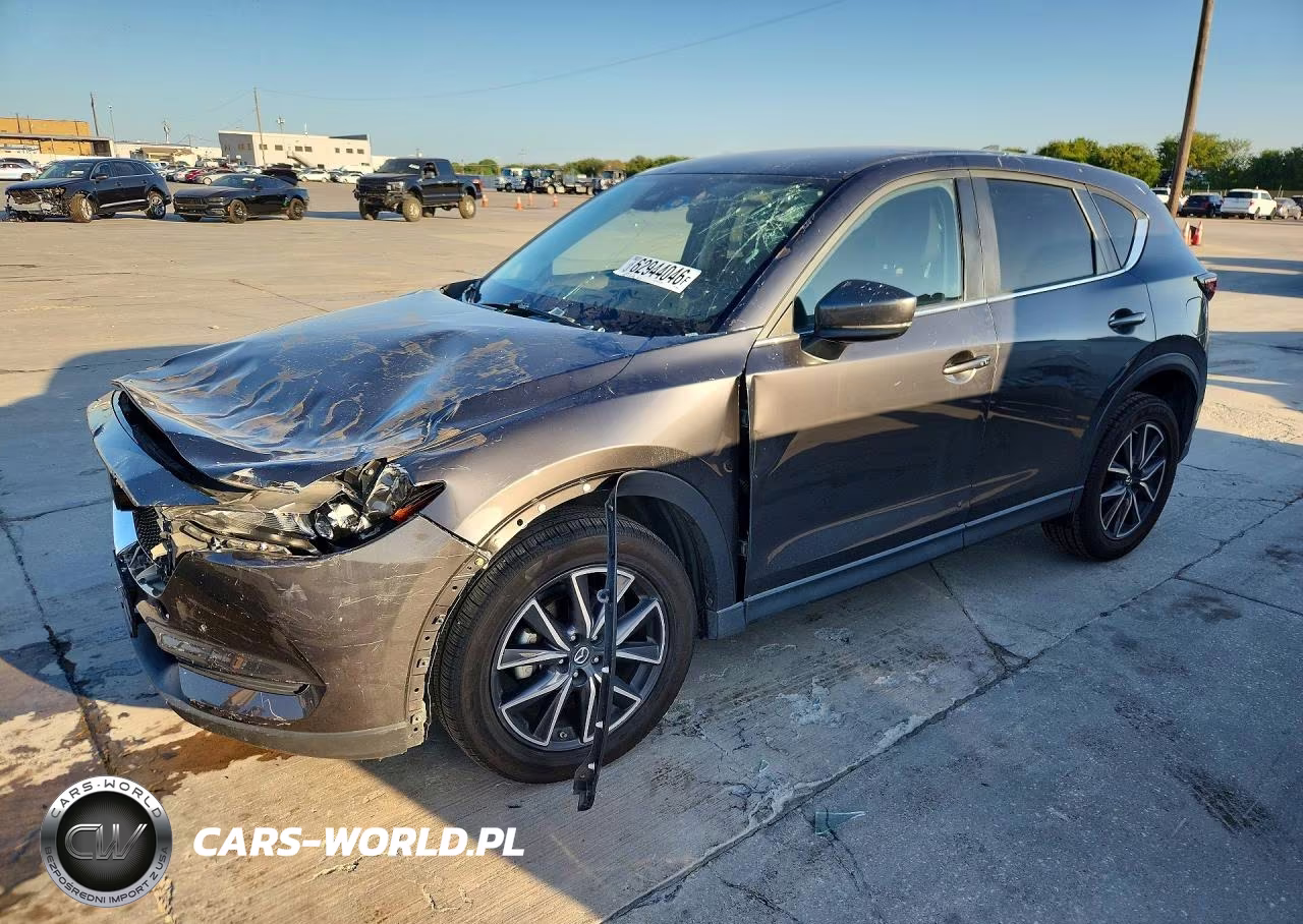 2018 Mazda Cx-5 Touring – zdjęcie 1 z 13