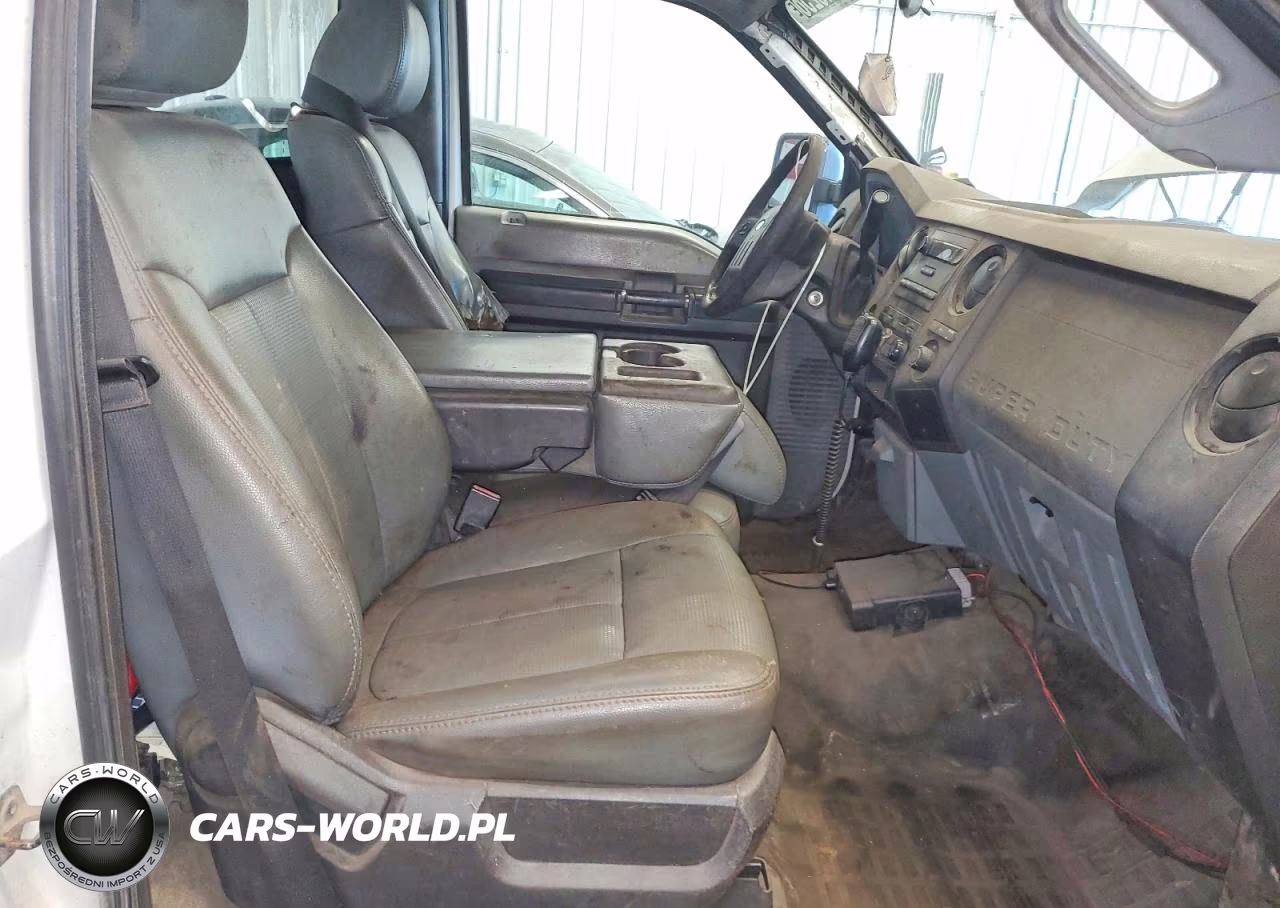 2011 Ford F250 Super Duty VIN:1FTBF2B67BEC37529 - 10