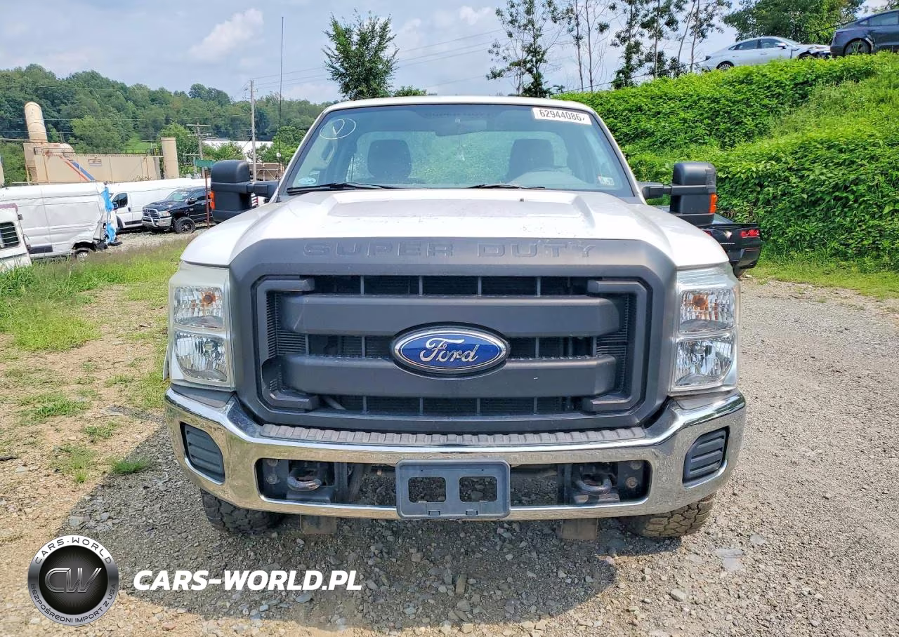 2011 Ford F250 Super Duty VIN:1FTBF2B67BEC37529 - 5
