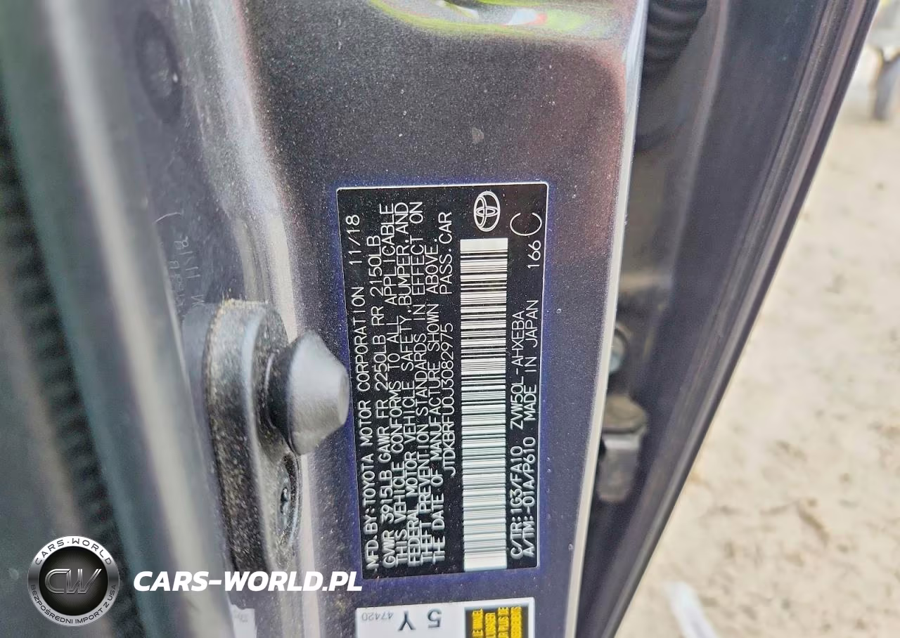2018 Toyota Prius Two VIN:JTDKBRFU0J3082975 - 12