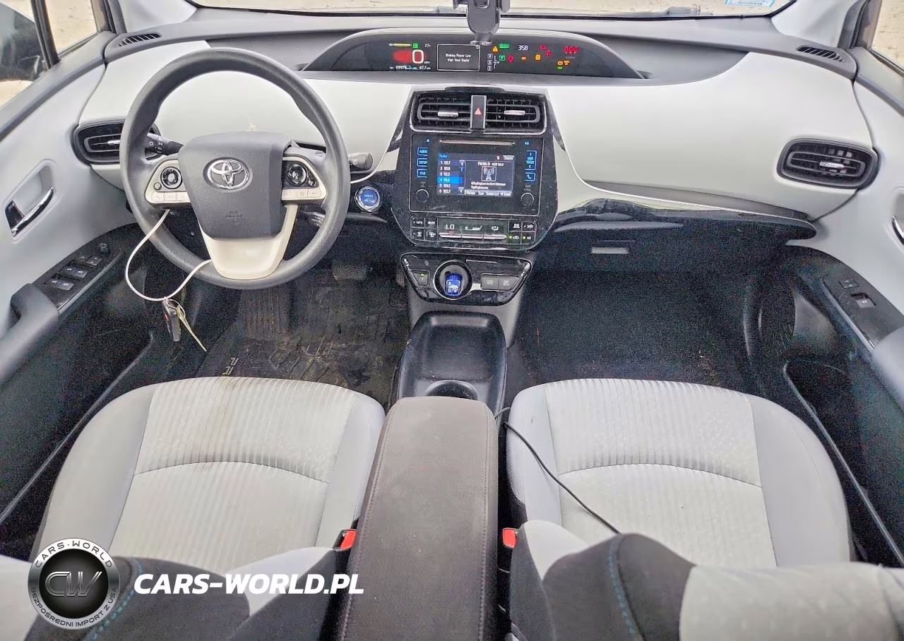 2018 Toyota Prius Two VIN:JTDKBRFU0J3082975 - 8