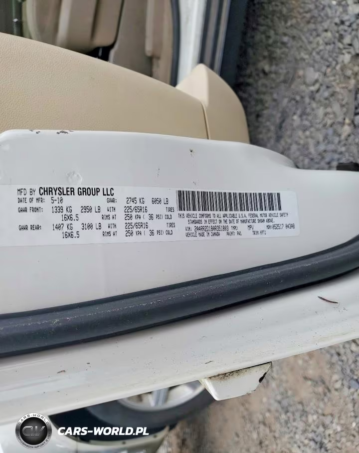 2010 Chrysler Town & Country Lx VIN:2A4RR2D18AR351803 - 13
