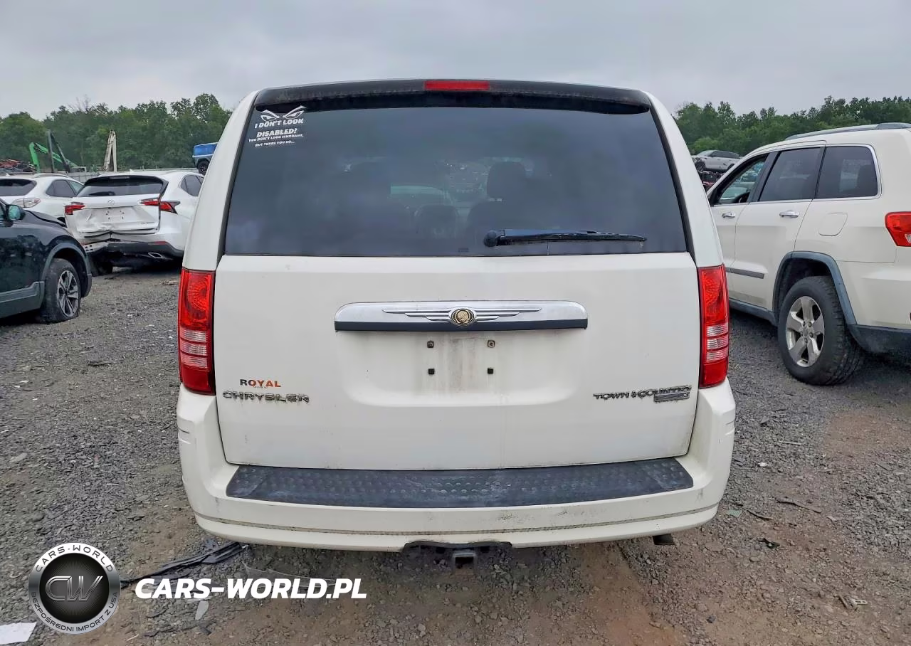 2010 Chrysler Town & Country Lx VIN:2A4RR2D18AR351803 - 6