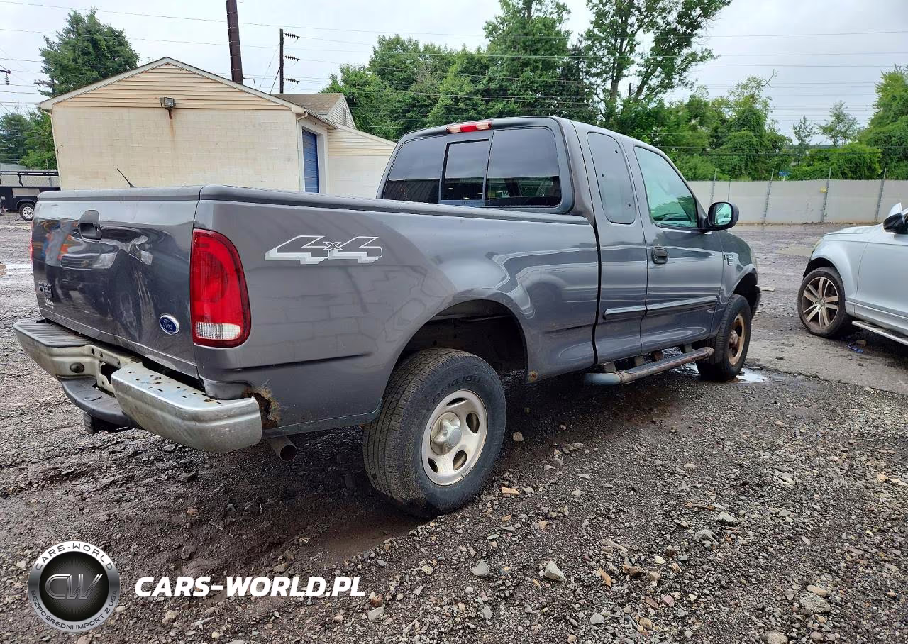 2004 Ford F-150 Heritage Classic VIN:2FTRX18W94CA14561 - 3