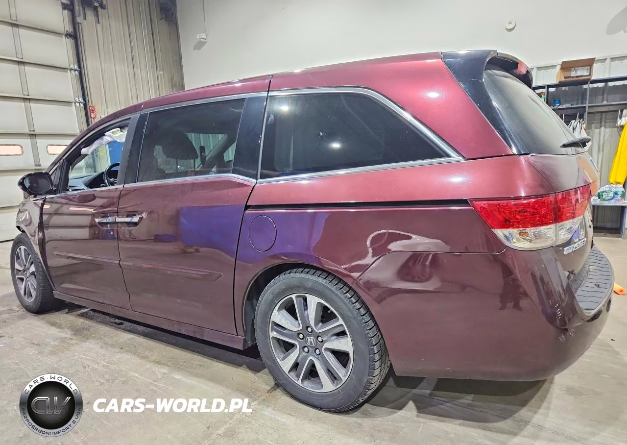 2015 Honda Odyssey Touring VIN:5FNRL5H92FB033381 - 2