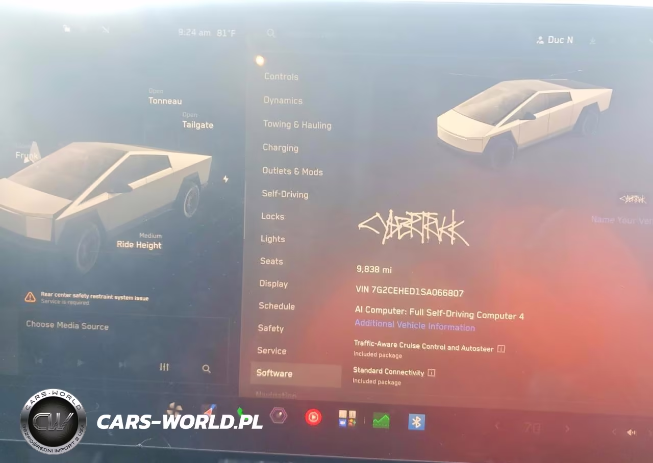 2025 Tesla Cybertruck VIN:7G2CEHED1SA066807 - 9