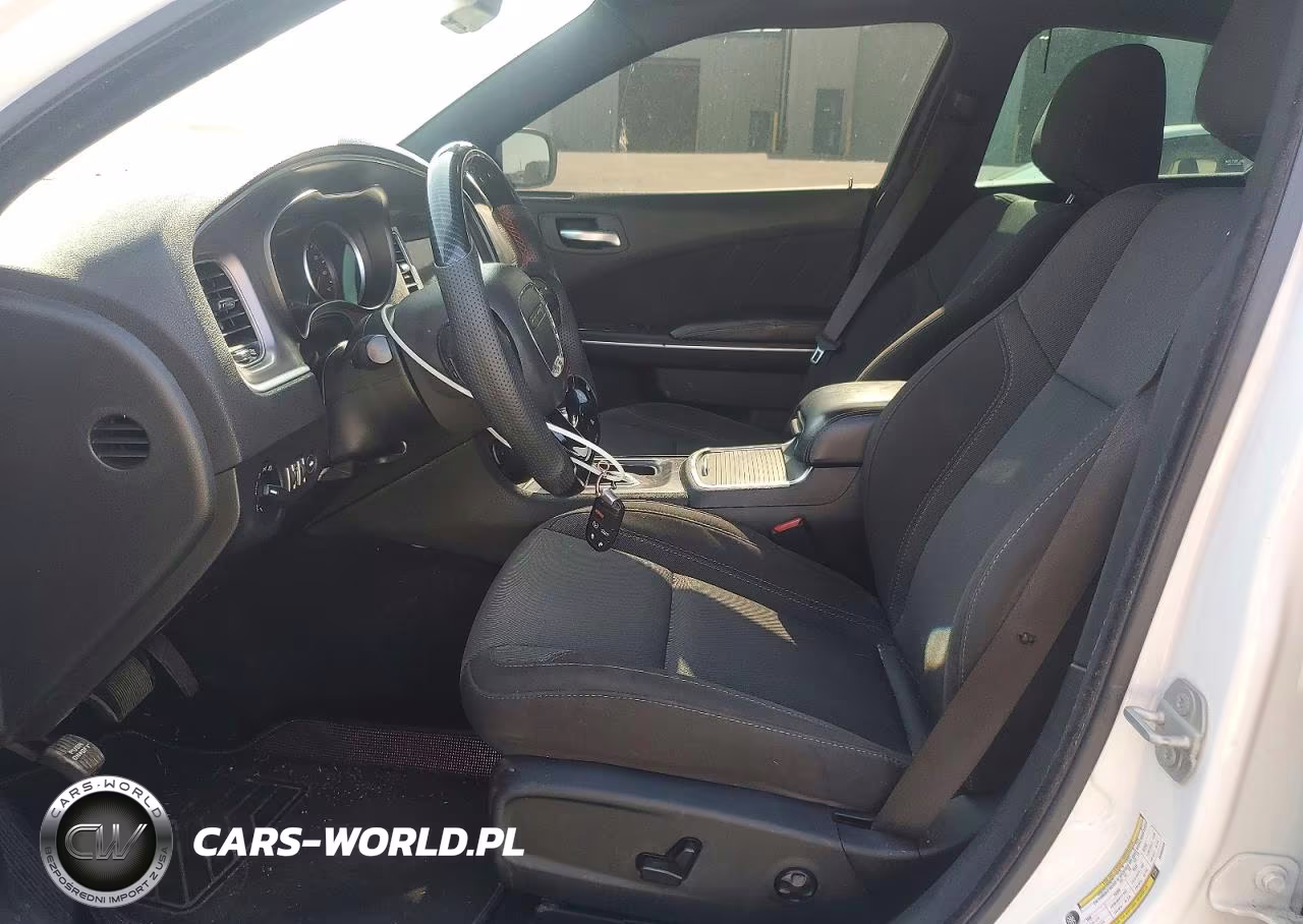 2019 Dodge Charger Sxt VIN:2C3CDXBG6KH664648 - 7