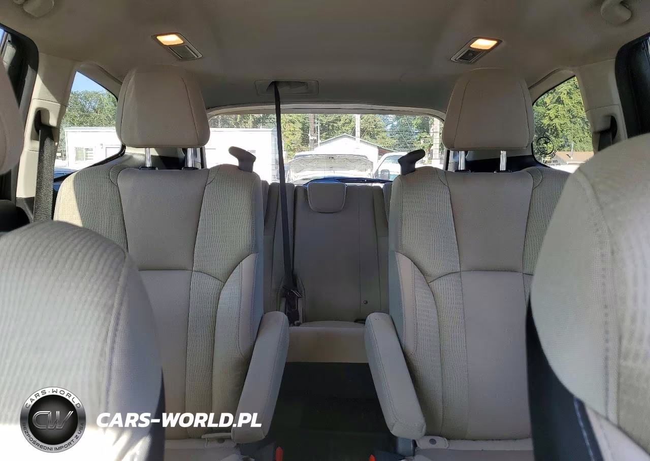 2023 Subaru Ascent Premium VIN:4S4WMAED1P3402758 - 10