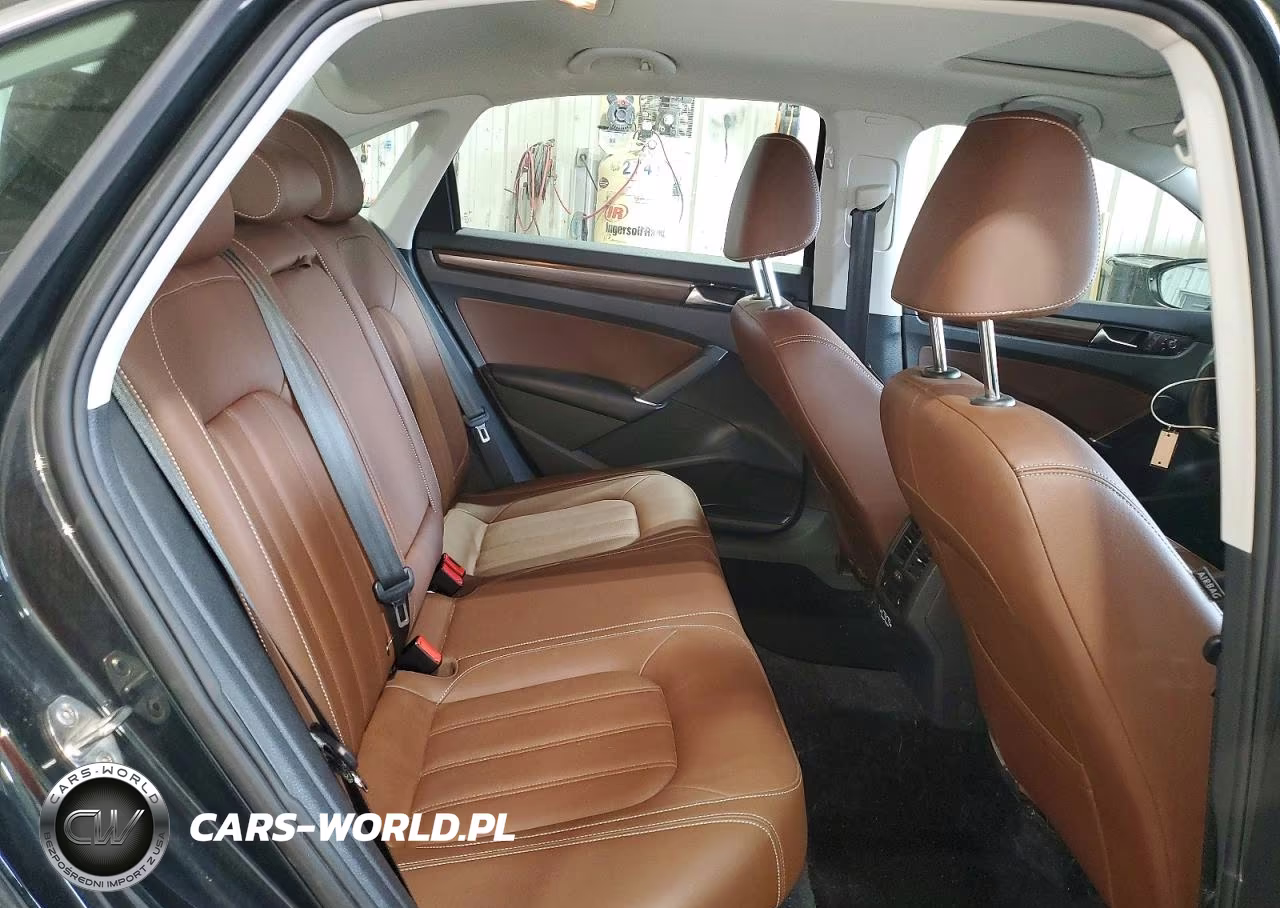 2022 Volkswagen Passat Limited Edition VIN:1VWBA7A3XNC002784 - 10