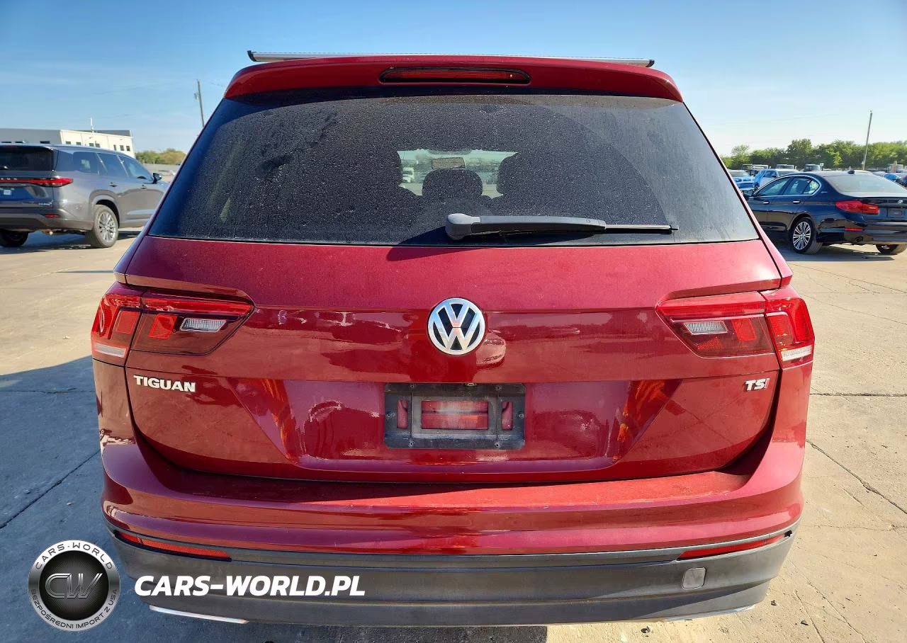 2018 Volkswagen Tiguan S VIN:3VV1B7AX3JM191903 - 6