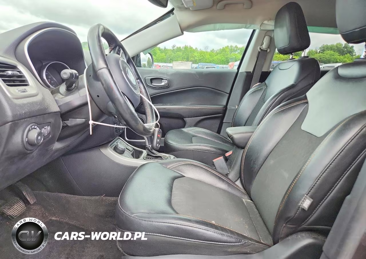 2019 Jeep Compass Latitude VIN:3C4NJDBB4KT755280 - 7
