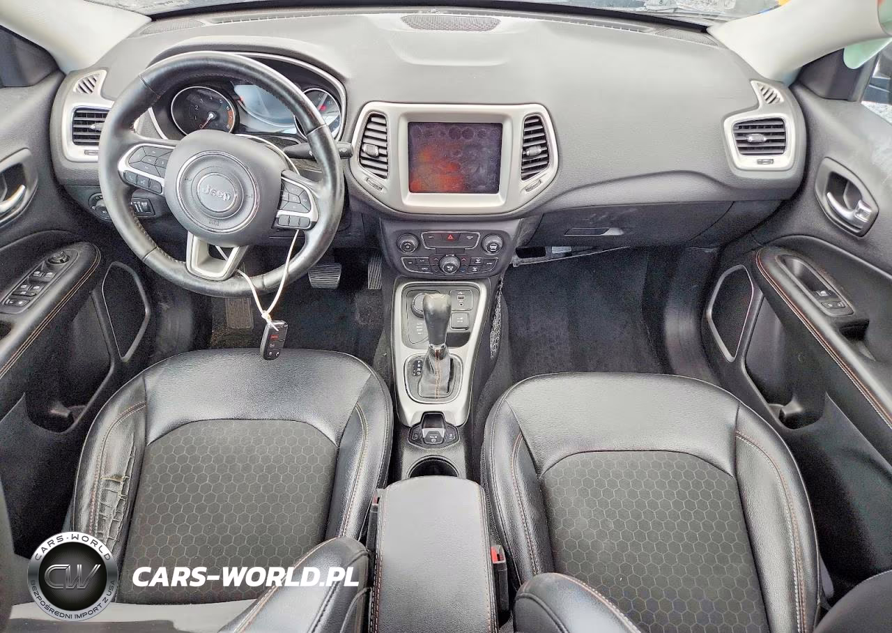 2019 Jeep Compass Latitude VIN:3C4NJDBB4KT755280 - 8