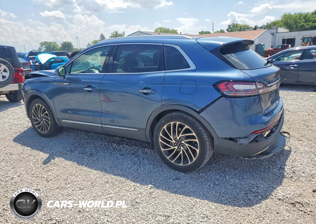 2019 Lincoln Nautilus Reserve VIN:2LMPJ8LPXKBL41975 - 2