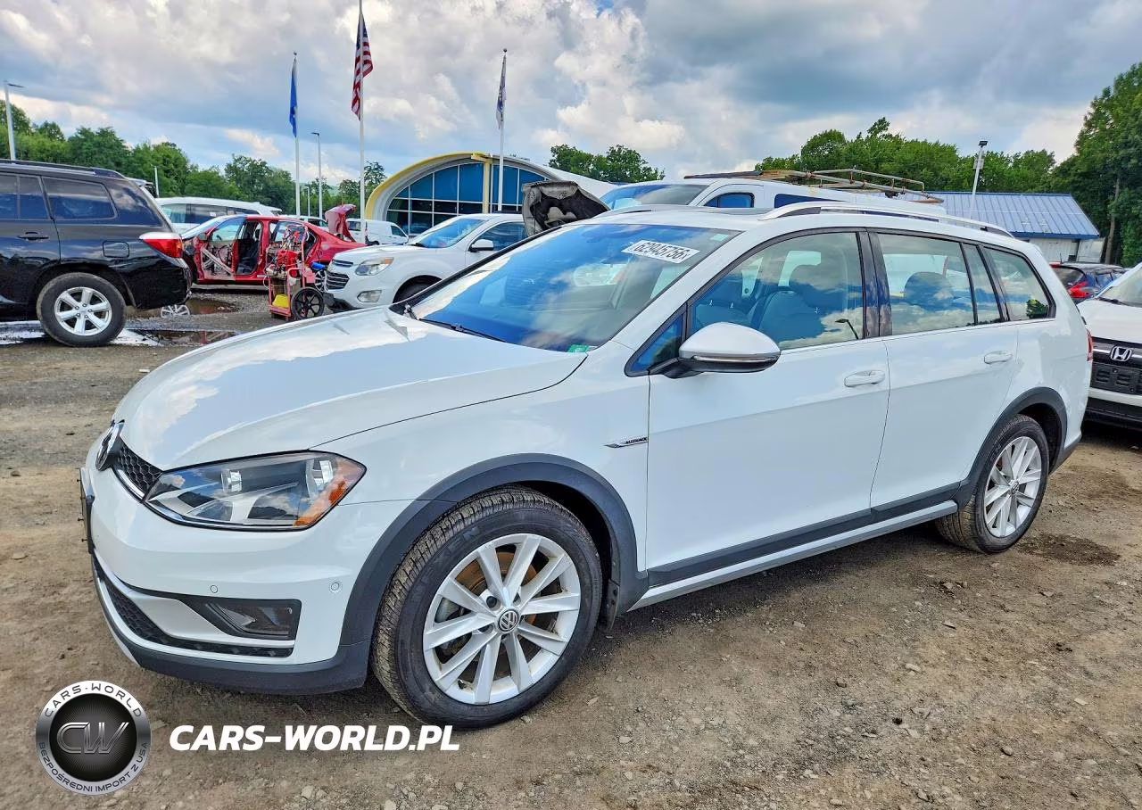 2017 Volkswagen Golf Alltrack S – zdjęcie 1 z 12