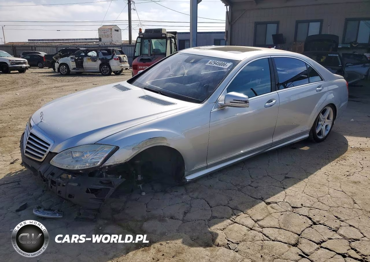 2011 Mercedes-Benz S 550
