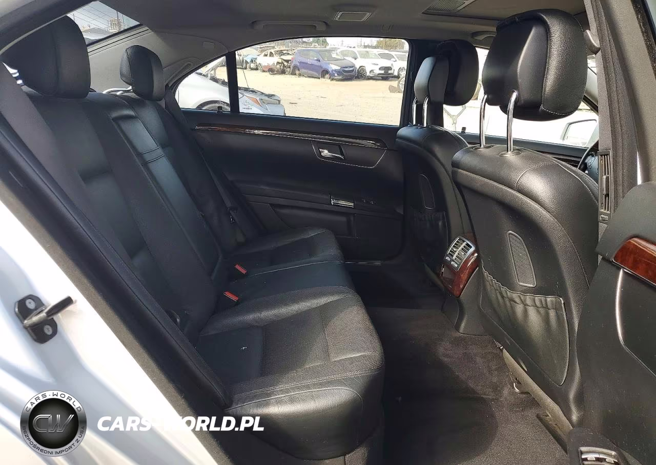 2011 Mercedes-Benz S 550 VIN:WDDNG7BB8BA386842 - 10