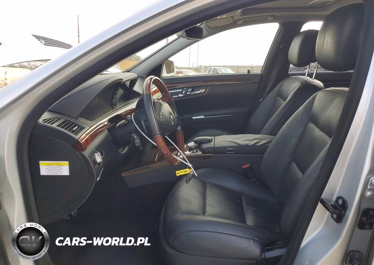 2011 Mercedes-Benz S 550 VIN:WDDNG7BB8BA386842 - 7