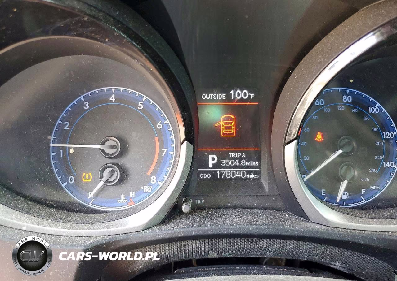 2015 Toyota Corolla S VIN:5YFBURHE4FP217535 - 9