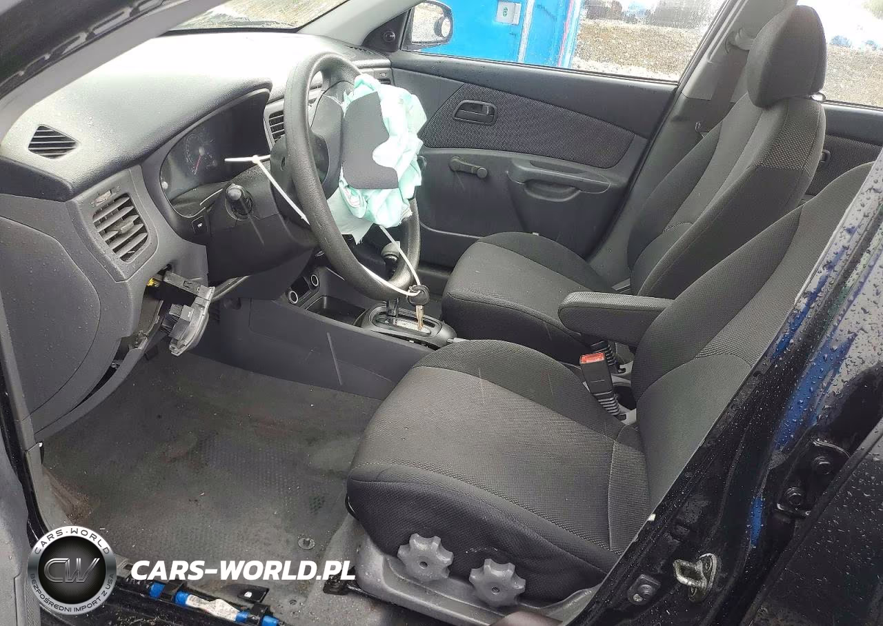 2006 Kia Rio Base VIN:KNADE123166136575 - 7