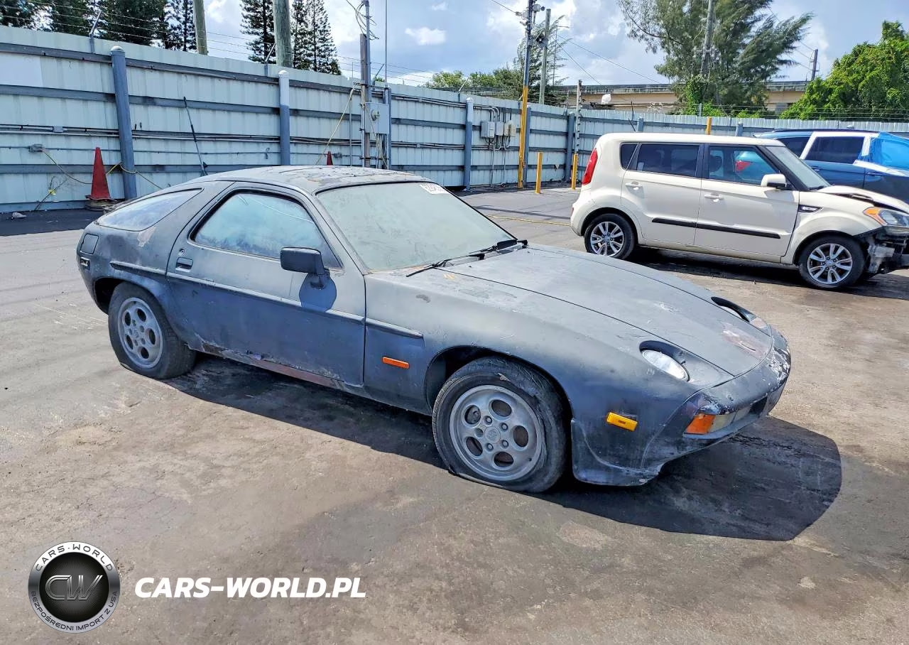 1983 Porsche 928 VIN:WP0ZZZ92ZDS840133 - 4