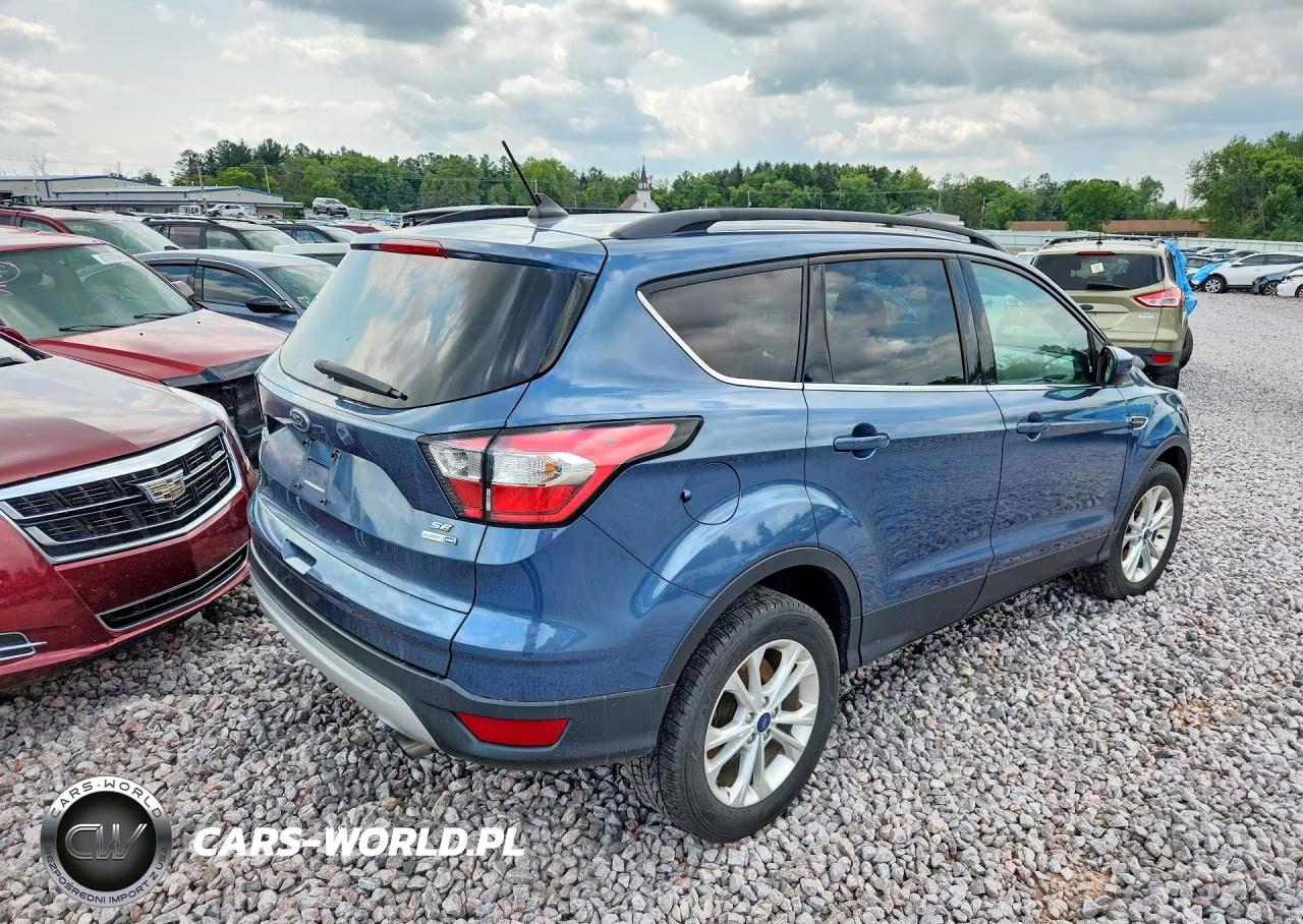 2018 Ford Escape Se VIN:1FMCU9GD2JUC58704 - 3