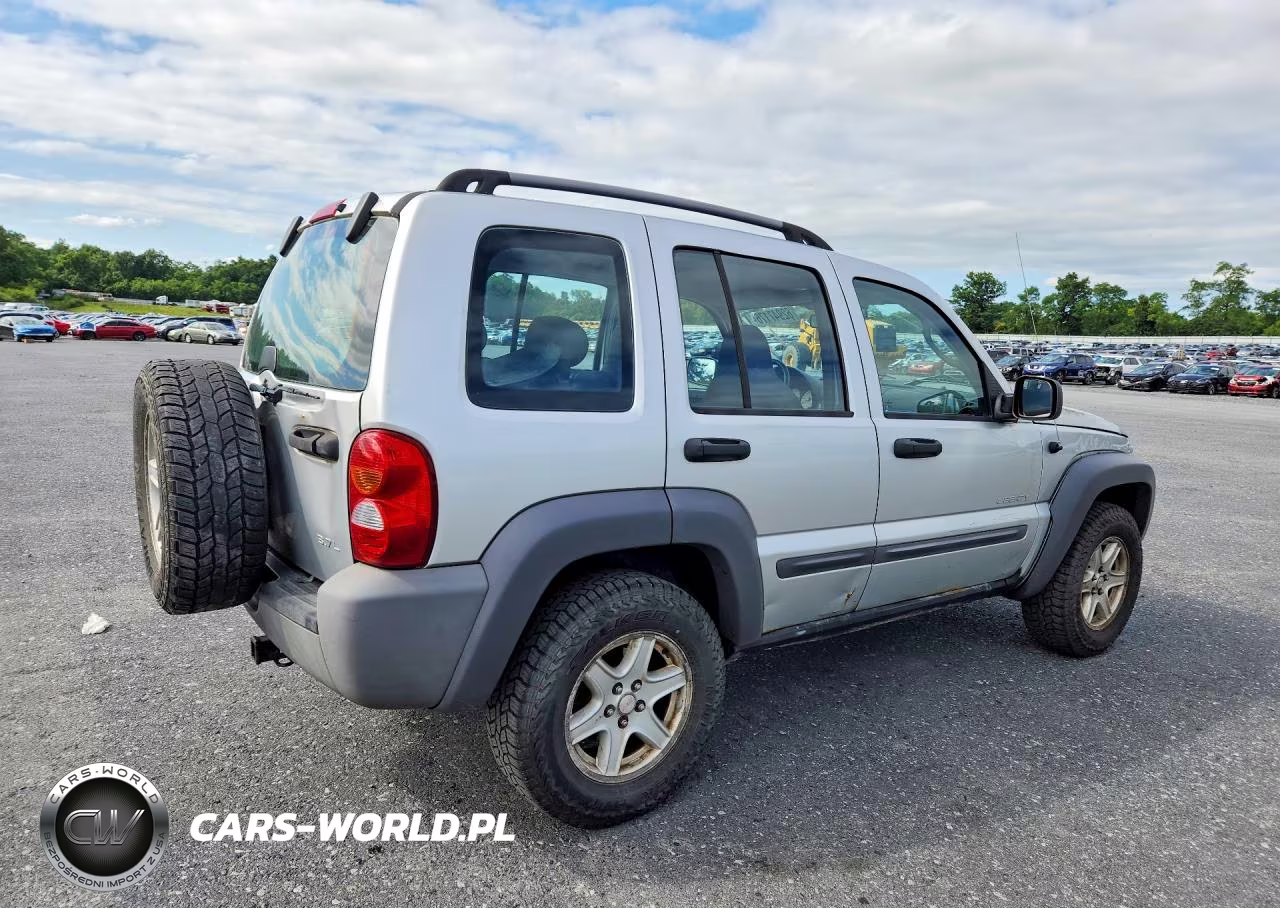 2004 Jeep Liberty Sport VIN:1J4GL48K64W276442 - 3