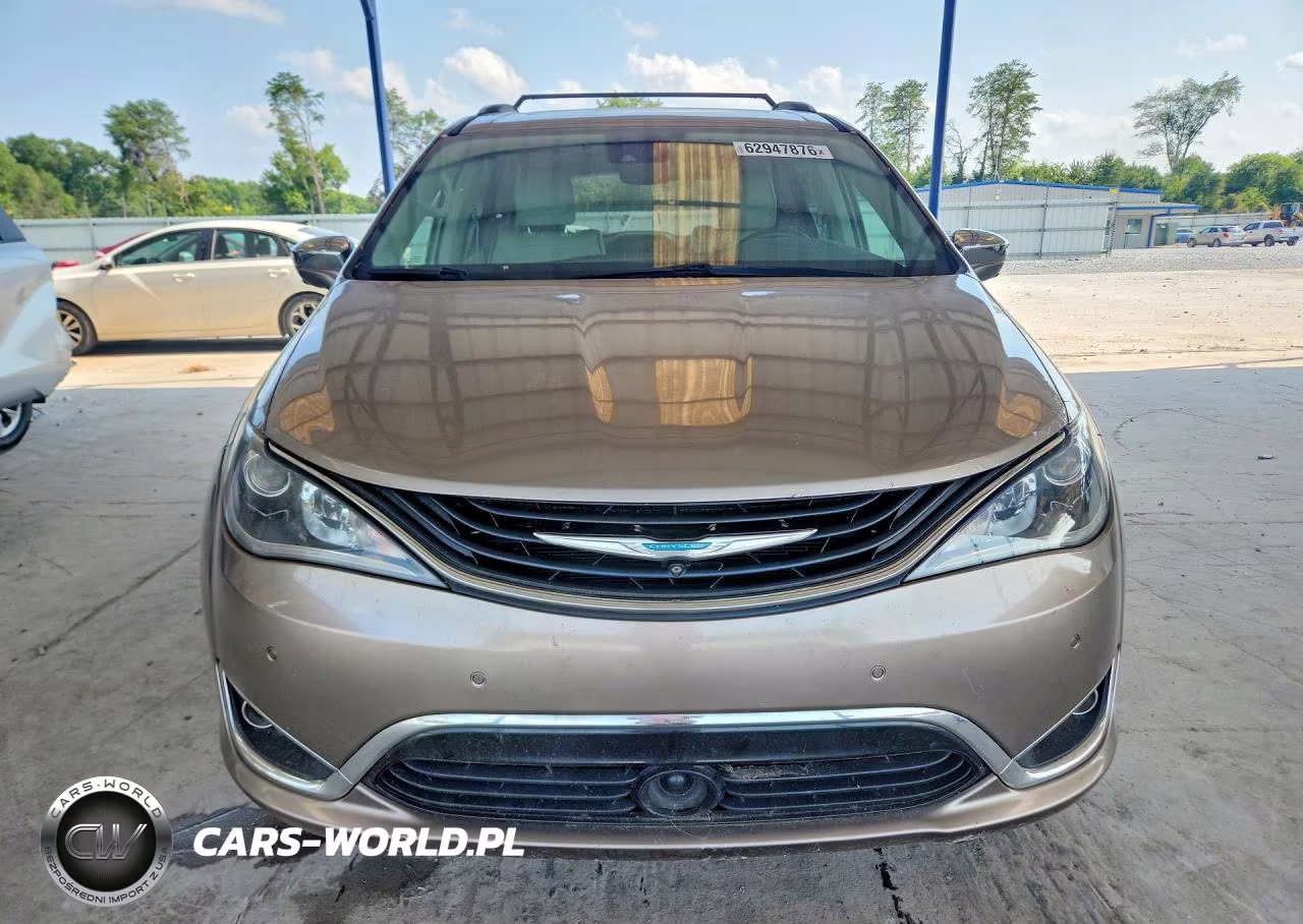 2017 Chrysler Pacifica Ehybrid Platinum VIN:2C4RC1N75HR666119 - 5