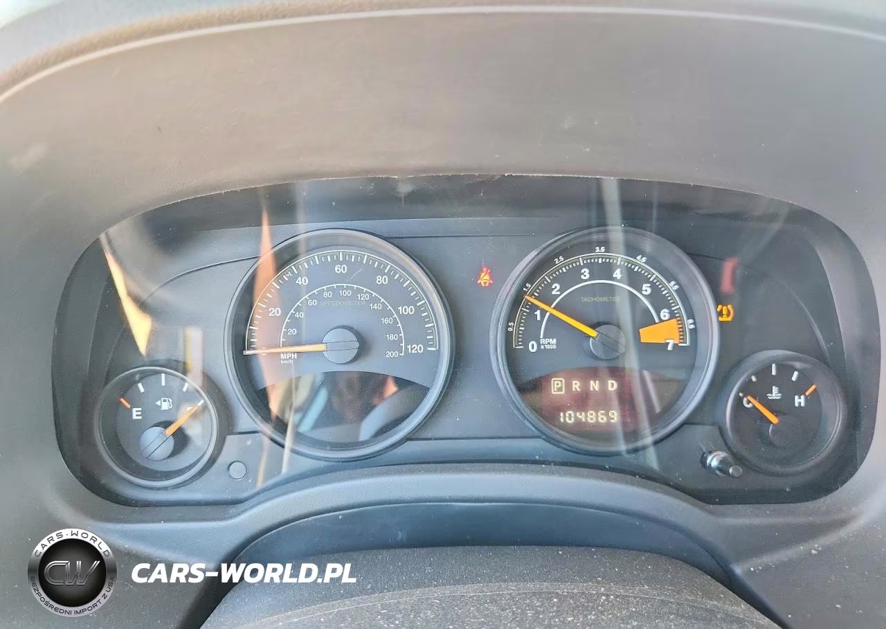 2015 Jeep Patriot Latitude VIN:1C4NJRFBXFD412153 - 9