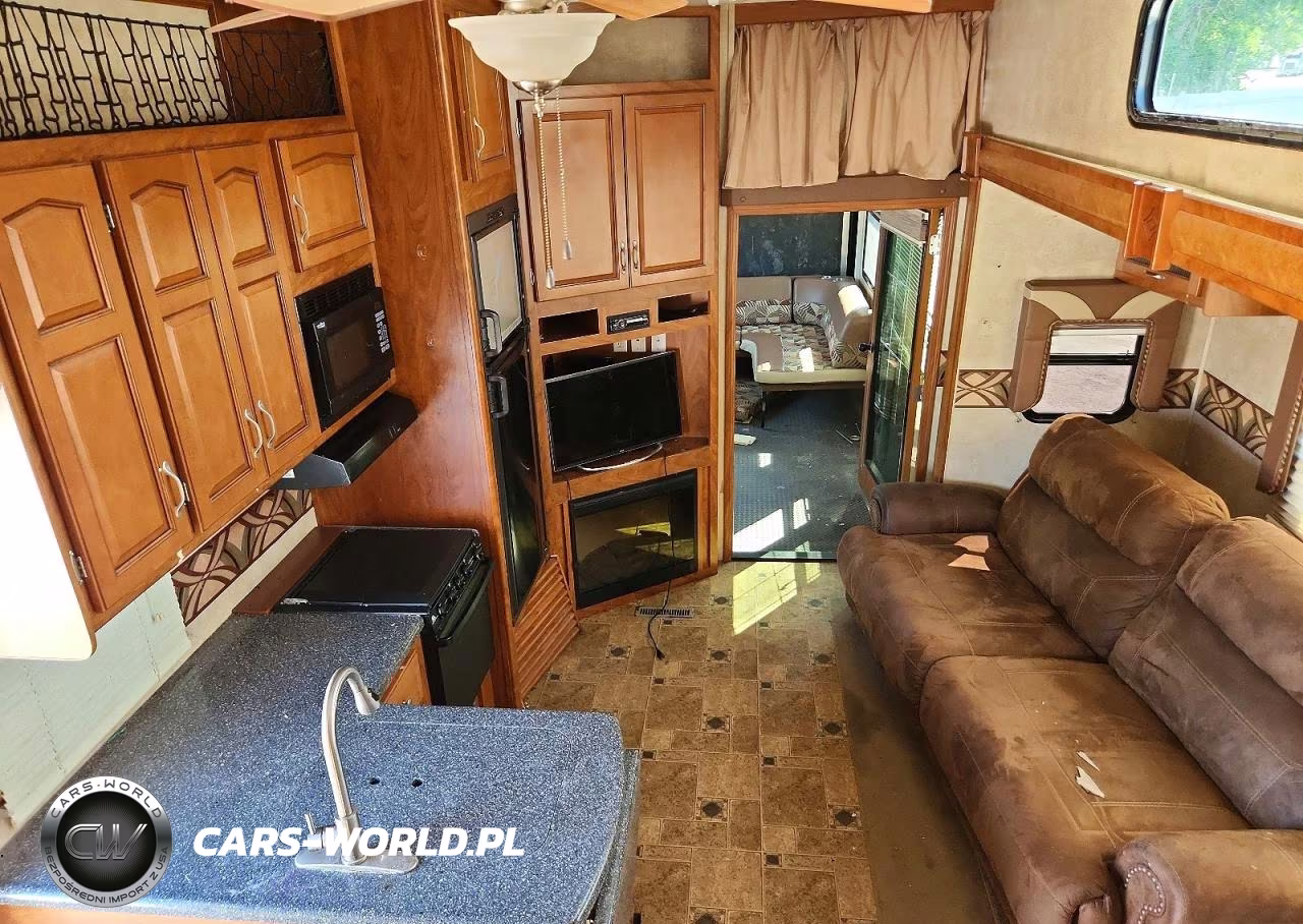2011 Keystone Raptor Camper VIN:4YDF36127BR800441 - 6