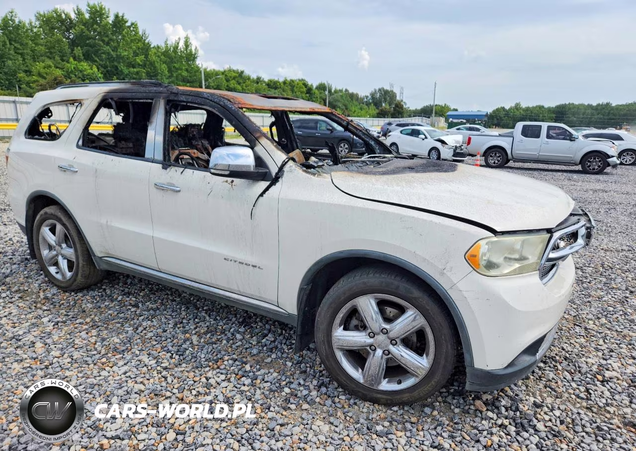 2011 Dodge Durango Citadel VIN:1D4RD5GG5BC673365 - 4