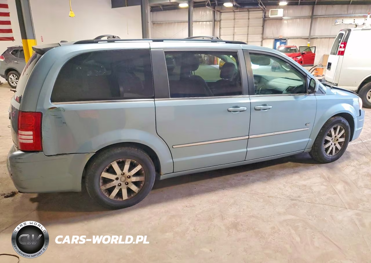 2009 Chrysler Town & Country Touring VIN:2A8HR54X99R660966 - 3