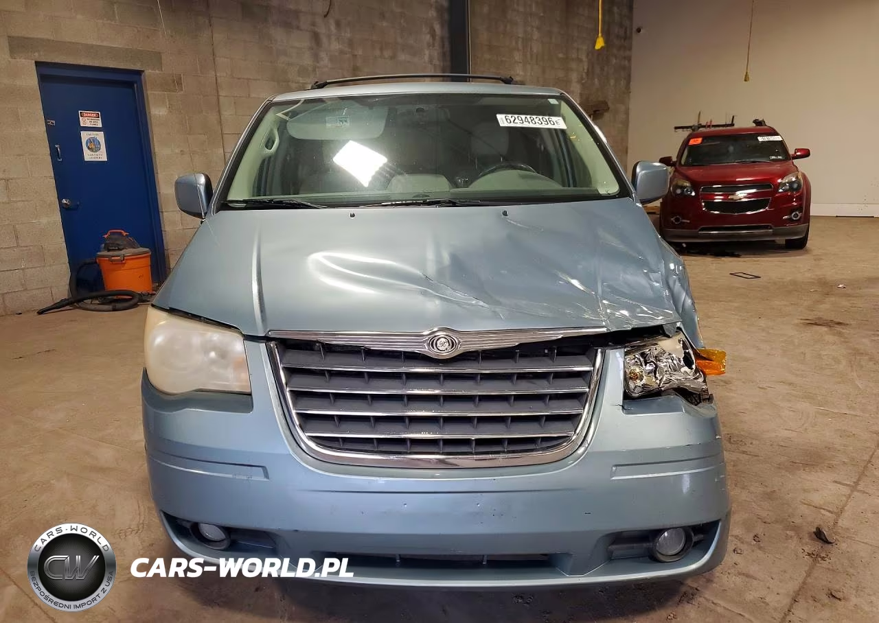 2009 Chrysler Town & Country Touring VIN:2A8HR54X99R660966 - 5
