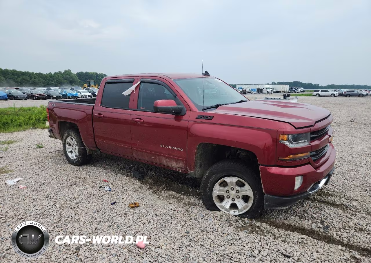 2018 Chevrolet Silverado K1500 Lt VIN:3GCUKREC5JG196212 - 4