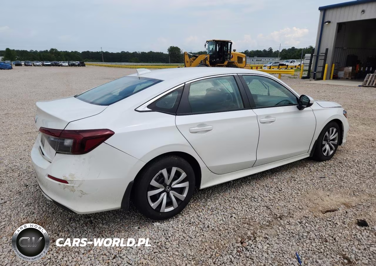 2025 Honda Civic Lx VIN:2HGFE2F2XSH556851 - 3