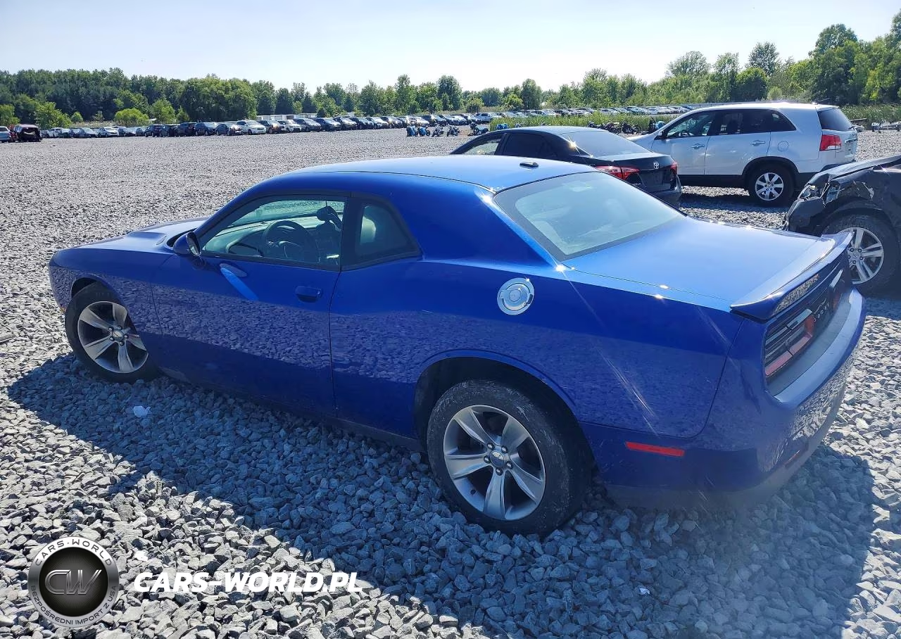 2018 Dodge Challenger Sxt VIN:2C3CDZAG4JH199511 - 2