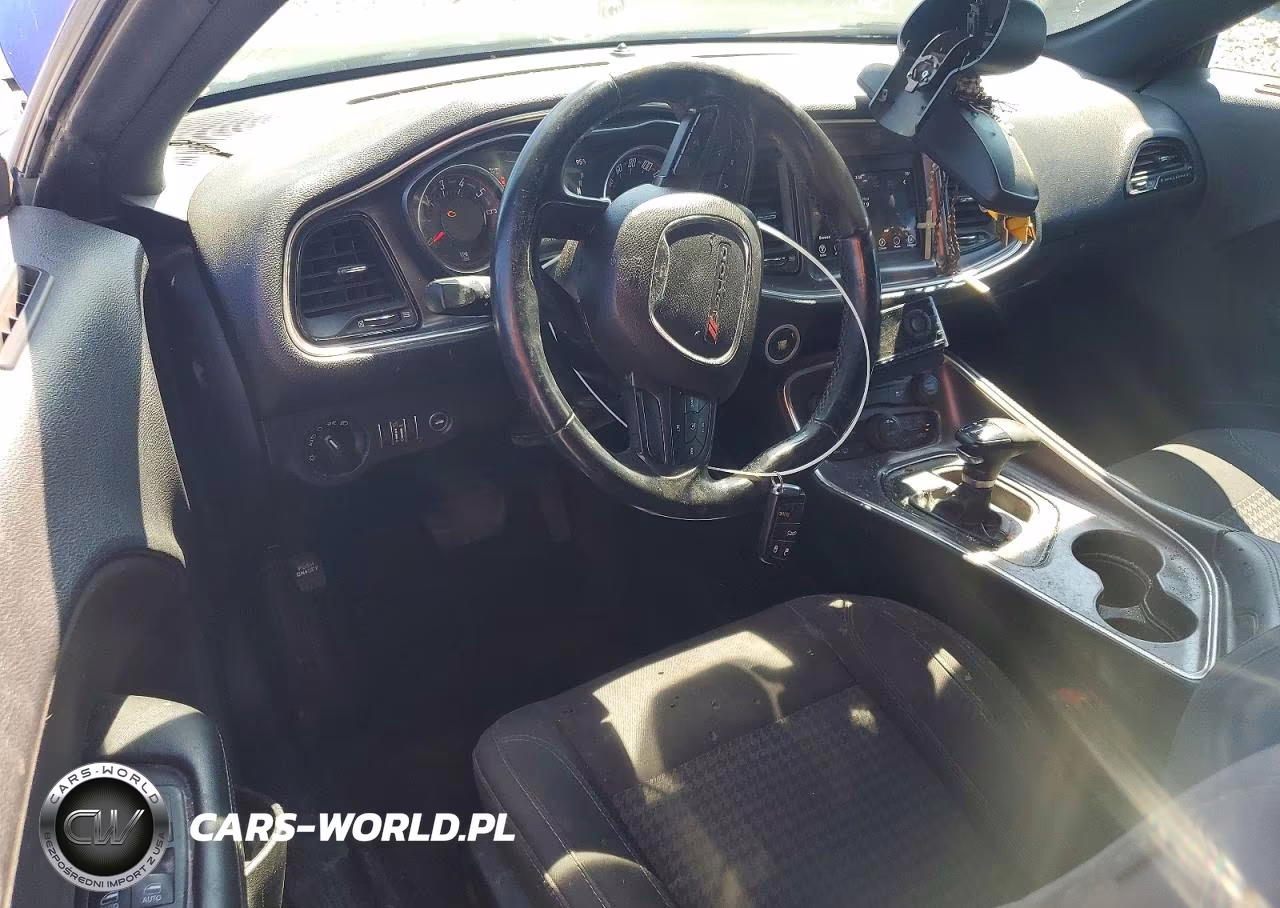 2018 Dodge Challenger Sxt VIN:2C3CDZAG4JH199511 - 8