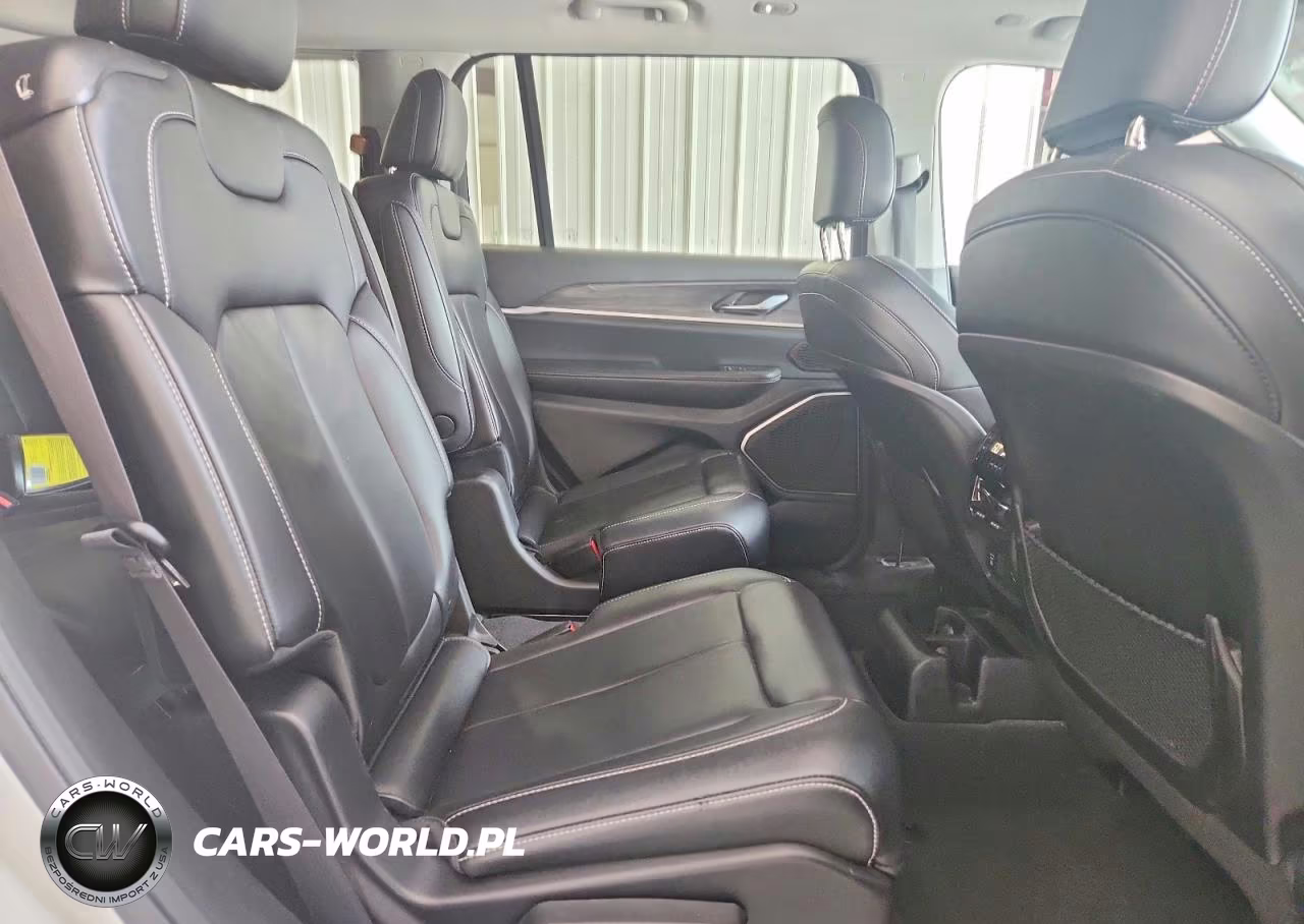 2022 Jeep Grand Cherokee L Limited VIN:1C4RJKBGXN8588475 - 11