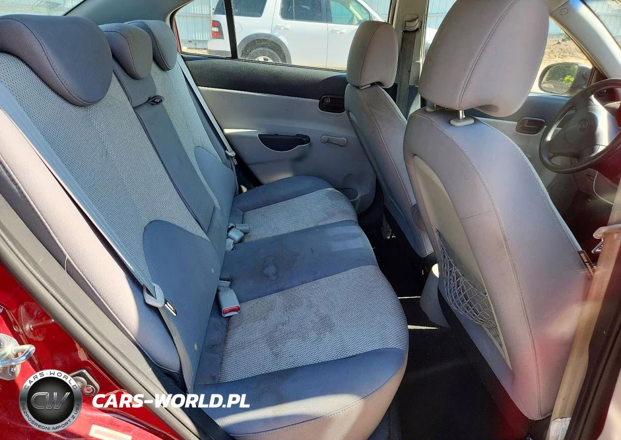 2010 Hyundai Accent Gls VIN:KMHCN4AC4AU469807 - 10