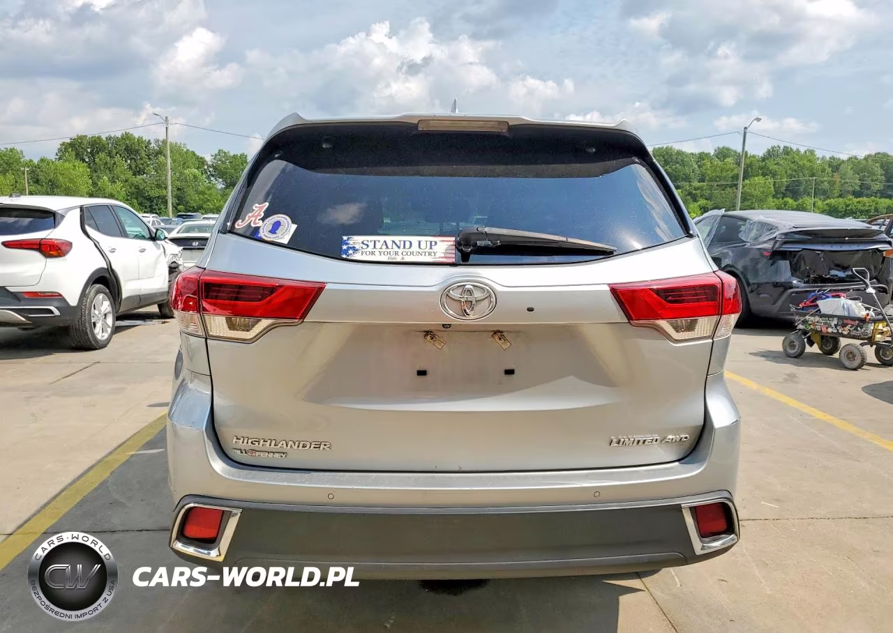 2018 Toyota Highlander Limited Platinum VIN:5TDDZRFH1JS871609 - 6